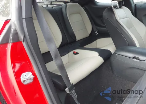 2015 Ford Mustang Ecoboost z USA, uszkodzony, nr VIN 1FA6P8TH5F5328764